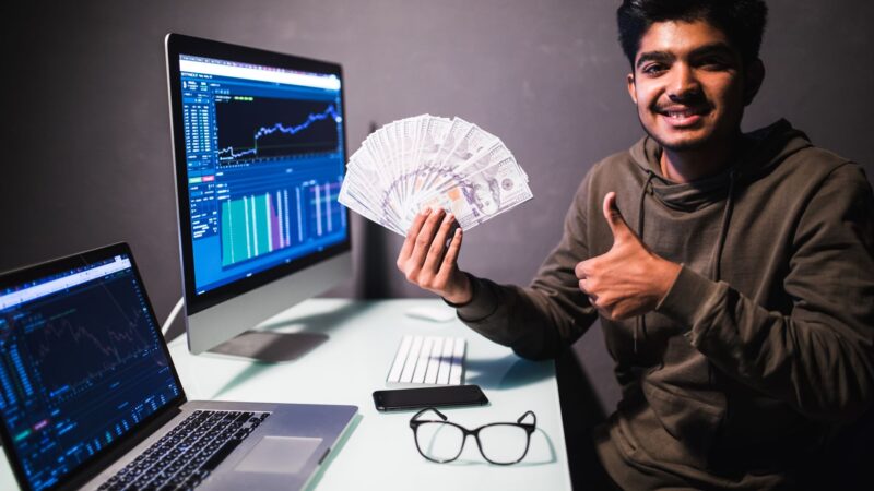 7 Powerful Budget ProgramGeeks Hacks to Save Big